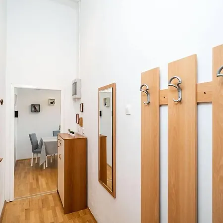 Maris * דוברובניק